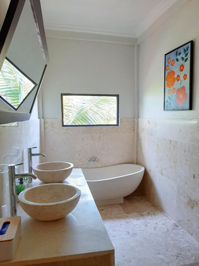 Aparthotel Medewi Manor Airsatang Exteriér fotografie