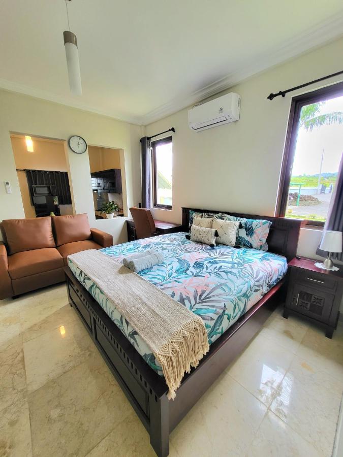 Aparthotel Medewi Manor Airsatang Exteriér fotografie