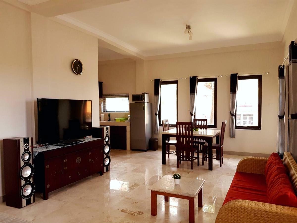 Aparthotel Medewi Manor Airsatang Exteriér fotografie